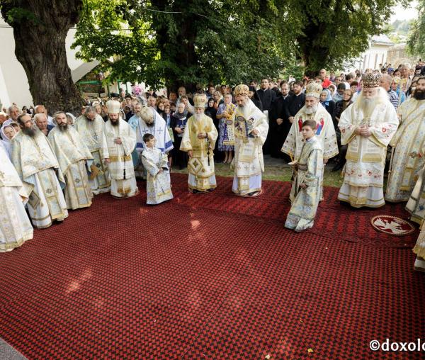(Video) Proclamarea locală a canonizării Sfântului Gheorghe Pelerinul la Mănăstirea Văratec