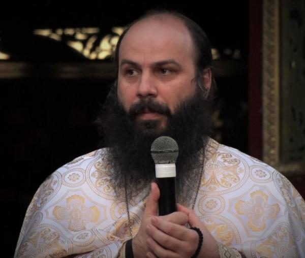 (Video) „Omul are posibilitatea de a trăi viață cerească” - Arhim. Hrisostom Rădășanu