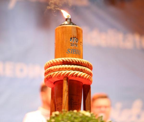 (Foto) Deschiderea ITO 2018: Unitatea, Credinţa şi Neamul au făcut spectacol în Piaţa Mare