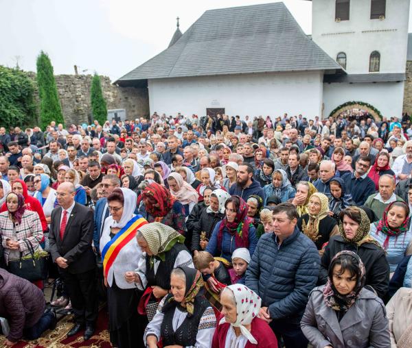 (Video) Mănăstirea Hadâmbu și-a serbat hramul