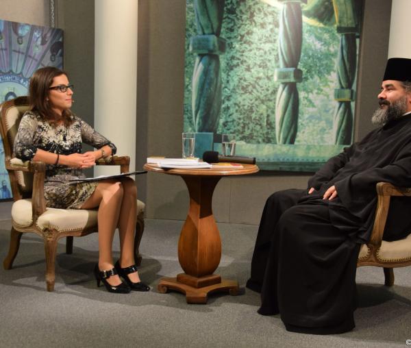 Sfânta Parascheva, cea mult folositoare - Arhim. Valerian Radu - Pridvoarele credinței