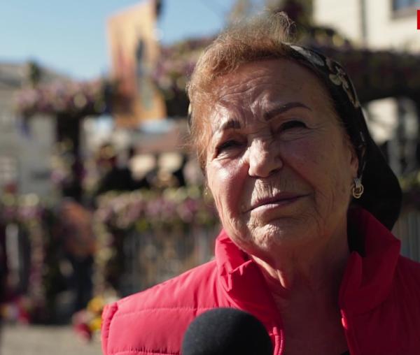 (Video) Interpreta de muzică populară Mioara Velicu – voluntar la hramul Sfintei Parascheva