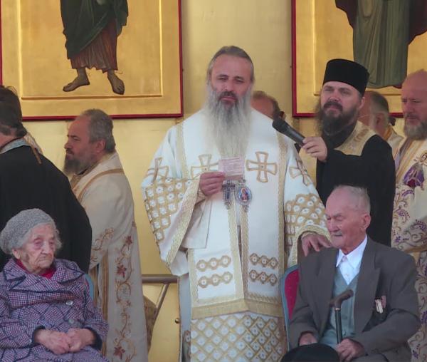(Video) „Crucea Moldavă” pentru cinci români de-o seamă cu Unirea