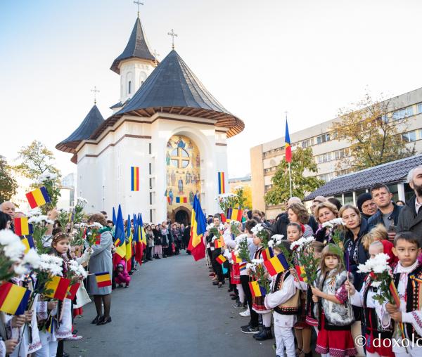(Foto) Sfințirea Bisericii „Sfântul Iulian din Tars”, Iași 2018