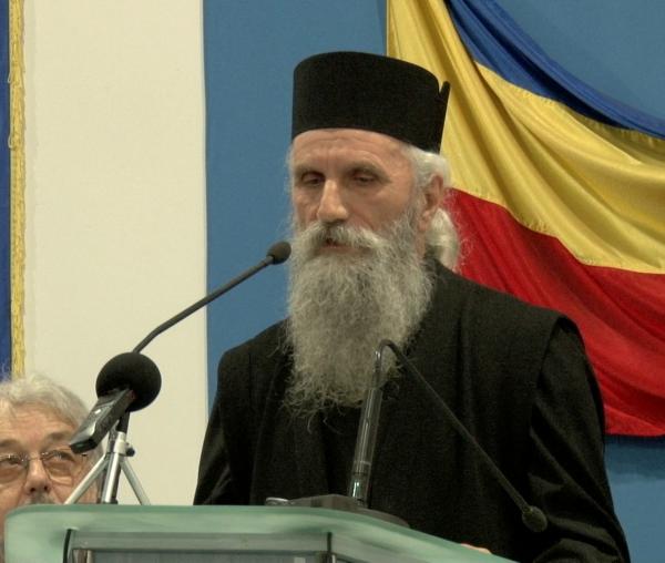 (Video) Părintele Sofian Boghiu – chip de lumină – Ierom. Ilarion Dan