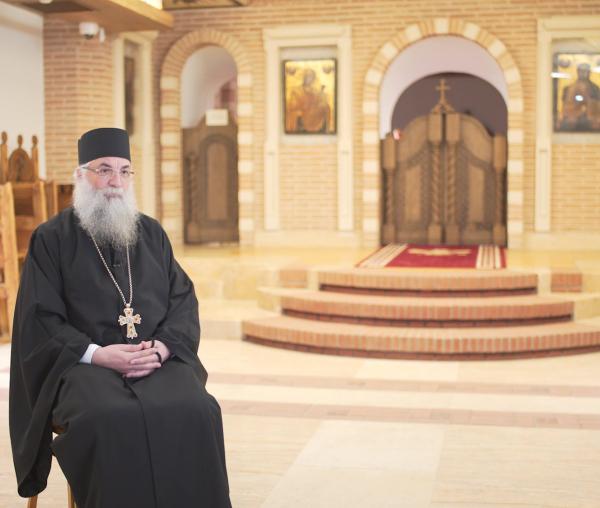 (Video) „Pe lângă oprirea de la anumite bucate, să ne silim în a ne schimba și mintea” - Arhim. Melchisedec Velnic