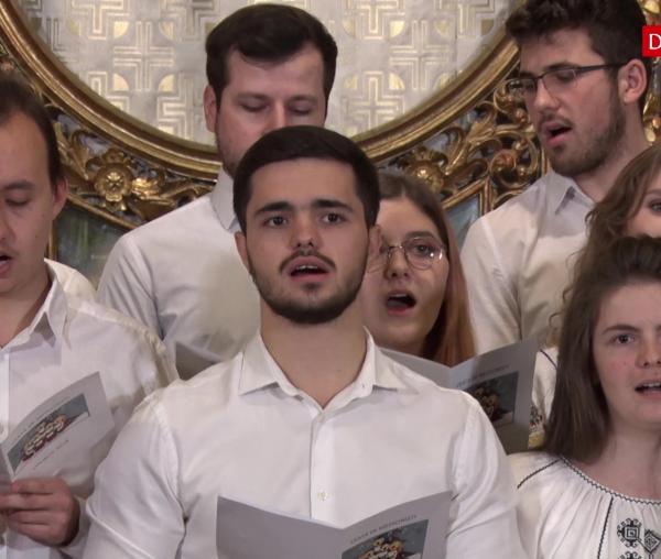 (Video) Ceata de mediciniști - Noi umblăm de-a colinda