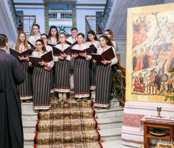 Colindători la Reședința Mitropolitană 2018 – Parohia Bâcu