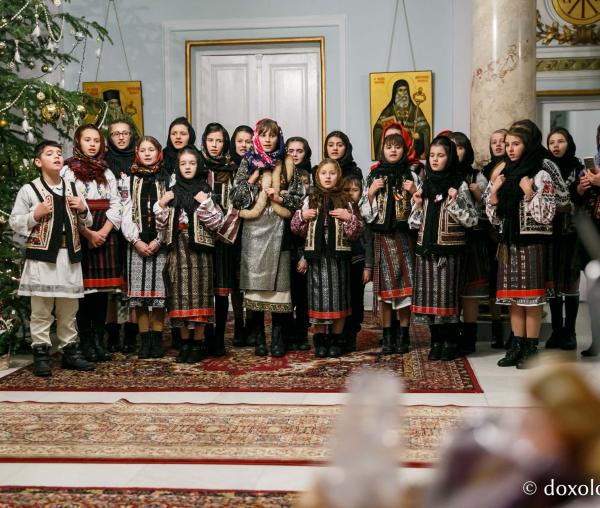 Colindători la Reședința Mitropolitană 2018 – Parohia „Sfântul Haralambie” Târgu Neamț