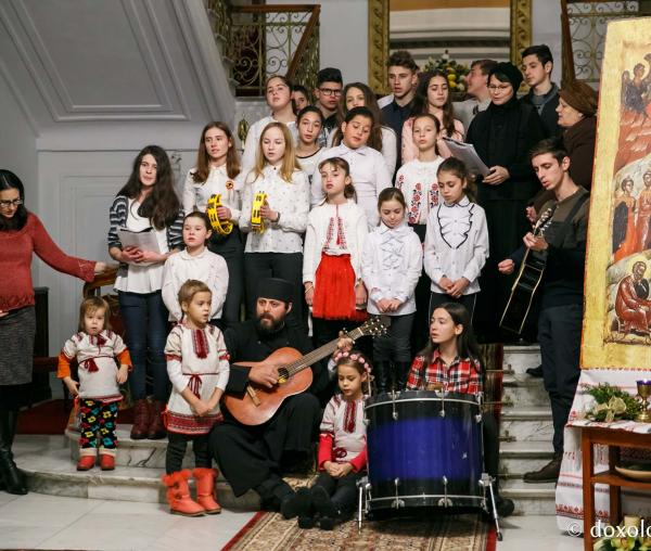 Colindători la Reședința Mitropolitană 2018 – Parohia Moinești, Popricani