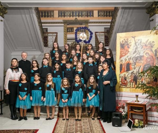 Colindători la Reședința Mitropolitană 2018 – Corul „Lia Ciocârlia” al Școlii Gimnaziale „Al. I. Cuza” din Podu Iloaiei