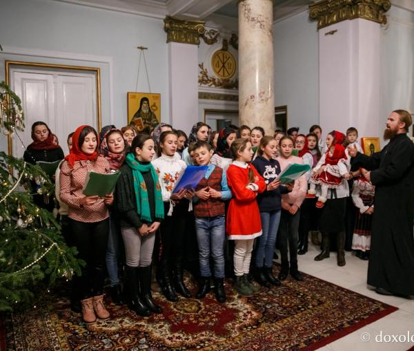 Colindători la Reședința Mitropolitană 2018 – Parohia Liteni