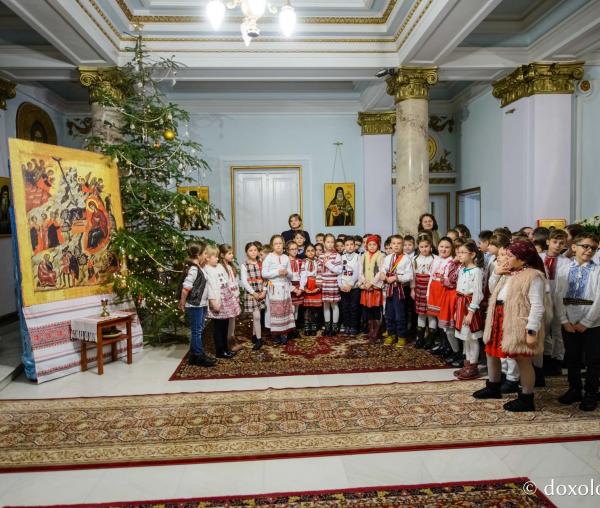 Colindători la Reședința Mitropolitană 2018 – Școala Tomești (Prof. Elena Niculiță)