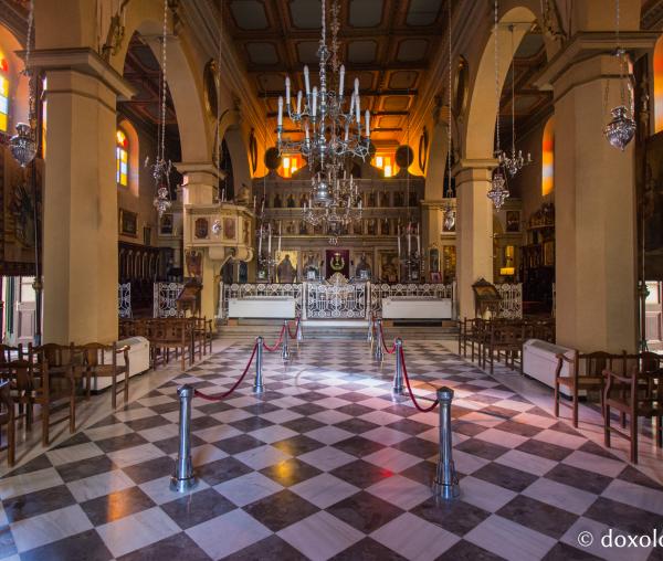 (Video) Catedrala Panaghia Spiliotissa din Corfu