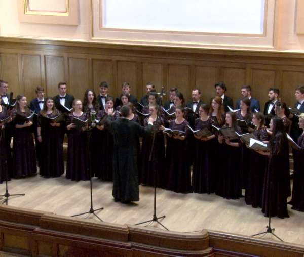 (Video) „Lino Leano - de doi” (muzica Nicolae Ursu) – Corala „Universitas”