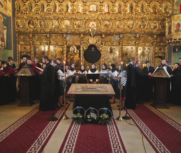 (Video) Corurile „Sfântul Ioan Damaschin” și „Buna Vestire” - Fragment din Prohodul Domnului