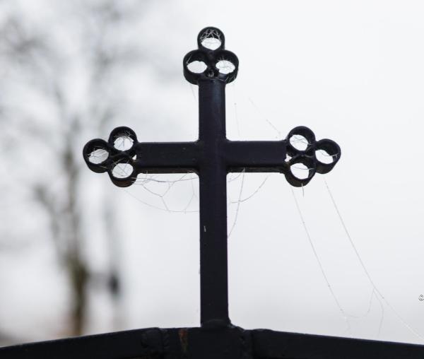 (Video) Cum s-a „adaptat” Biserica în vremurile comuniste?