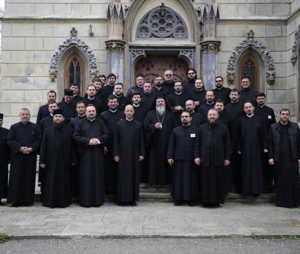(Video) Cursuri pentru obținerea gradelor preoțești în Arhiepiscopia Iașilor