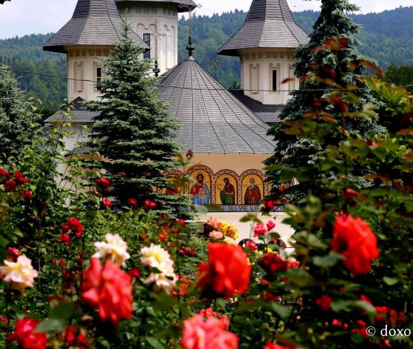 (Foto) Mănăstirea Sihăstria de ziua Tuturor Sfinților