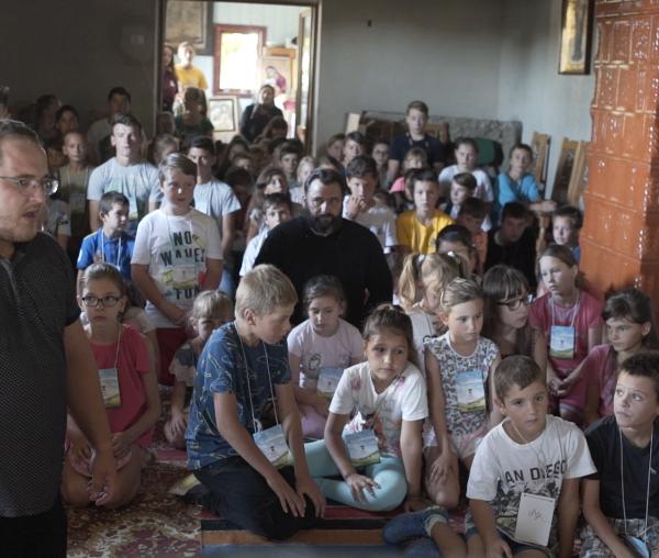 (Video) Tabăra din Pridvorul Satului a ajuns în  Parohia „Aurel-Vlaicu”