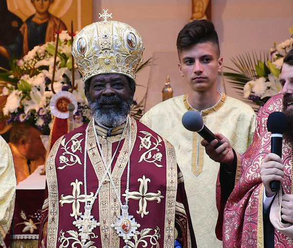 (Video) Mitropolitul Inochentie de Rwanda: „Sper într-o minune – să iau o Biserică de aici și să o duc în Africa”