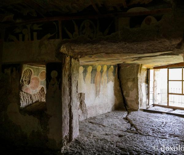 (Foto) Paşi de pelerin la Bisericile rupestre de la Ivanovo – Bulgaria