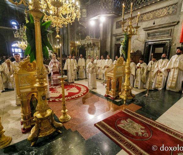 (Foto) Sfânta Liturghie arhierească săvârșită de IPS Ioachim, Arhiepiscopul Romanului și Bacăului – 2019