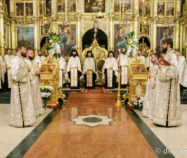 (Foto) Priveghere în cinstea Sfântului Gheorghe, ocrotitorul Mitropoliei Moldovei și Bucovinei – 2019