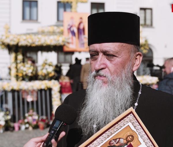 (Video) Un ministru, un colonel de Securitate și un comandat de miliție au sprijinit construcția unei biserici în perioada comunistă