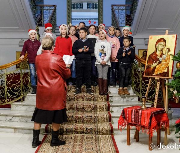 Școala Gimnazială Rădeni – Colindători la Reședința Mitropolitană 2019