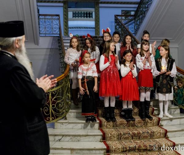 Colegiul Național „Mihai Eminescu” Iași – Colindători la Reședința Mitropolitană 2019