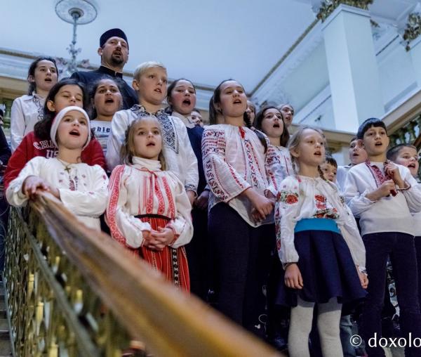 Parohia Moreni – Colindători la Reședința Mitropolitană 2019