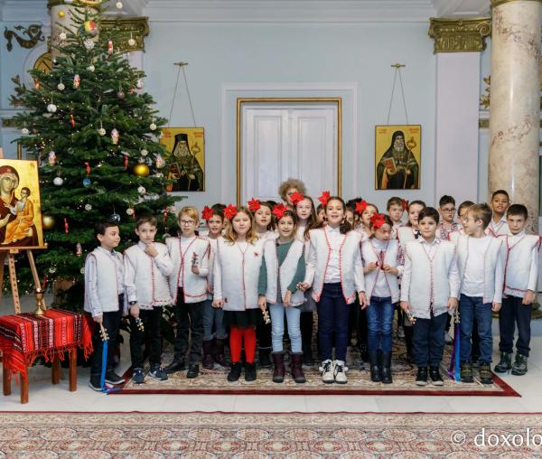 Școala „Vasile Conta” din Iași, clasa a II-a – Colindători la Reședința Mitropolitană 2019
