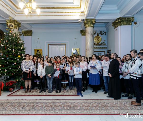 Colectivul Spitalului Providența – Colindători la Reședința Mitropolitană 2019