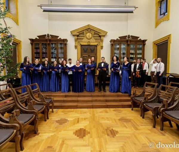 Parohia „Sfântul Nectarie” din Iaşi – Colindători la Reședința Mitropolitană 2019