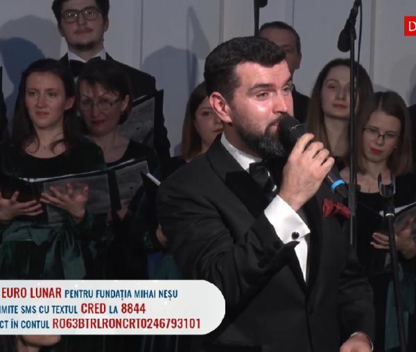 (Video) „Moș Crăciun” – Vlad Miriță