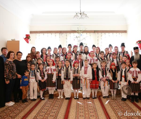 Școala Gimnazială nr. 8, Piatra Neamț – Colindători 2019
