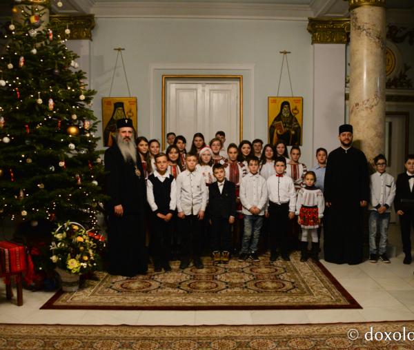 Parohia Soloneț – Colindători la Reședința Mitropolitană 2019