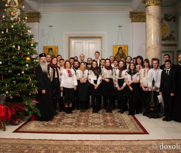 Studenți ai Facultății de Teologie Ortodoxă din Iași, anul II, Pastorală – Colindători la Reședința Mitropolitană 2019