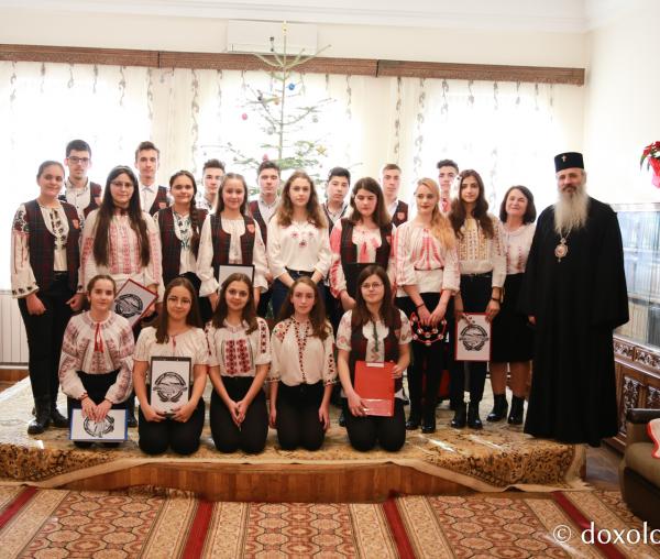 Liceul „Vasile Conta”, Târgu Neamț – Colindători 2019