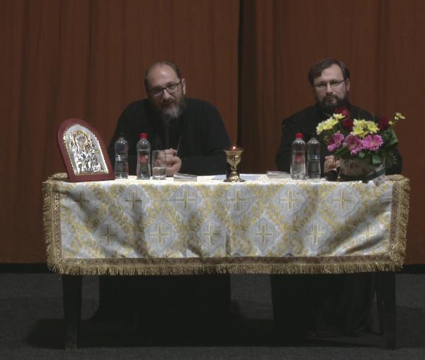 (Video) Maica Domnului și intrarea Bisericii în lume – Părintele Constantin Necula | Prima parte