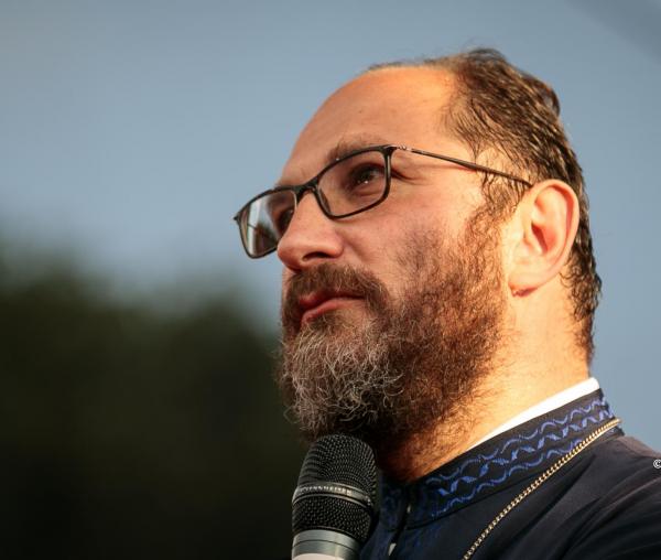 (Video) Părintele Constantin Necula – sfaturi pentru copii și părinți la vreme de pandemie