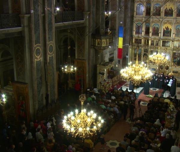 (Video) Binecuvântările Adormirii Maicii Domnului – Corul „Cuviosul Iosif de la Mănăstirea Văratec”