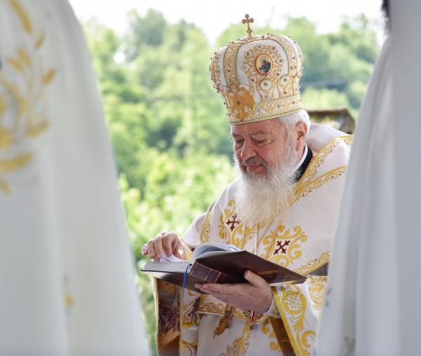 (Video) Mitropolitul Andrei: „Sfântul Împărat Constantin, model pentru conducătorii lumii”
