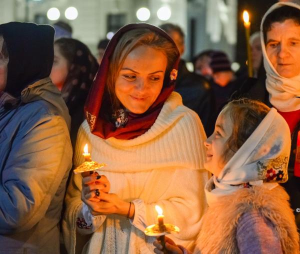(Video) Filoteea, 10 ani: Cum să o fac fericită pe mama?