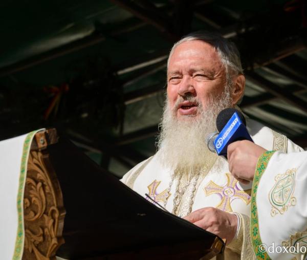 (Video) „Arhiepiscopul Pimen a fost păstorul cel bun” – IPS Andrei