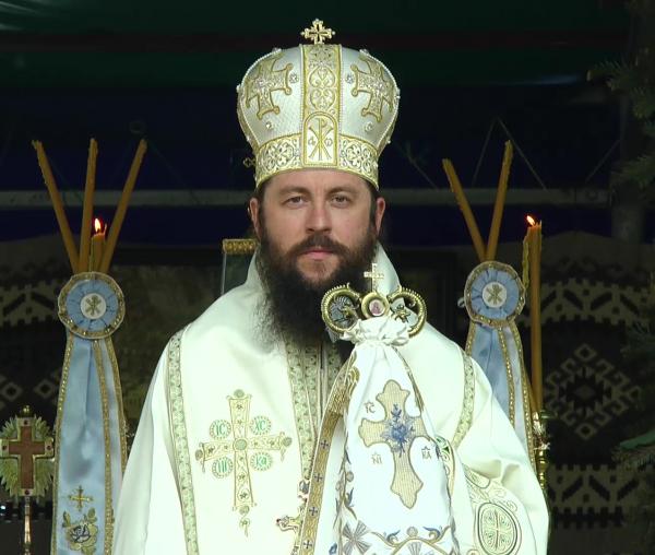 (Video) „Credeți-L pe Dumnezeu care dragoste este și care dragoste vrea să fie în lume” – PS Damaschin