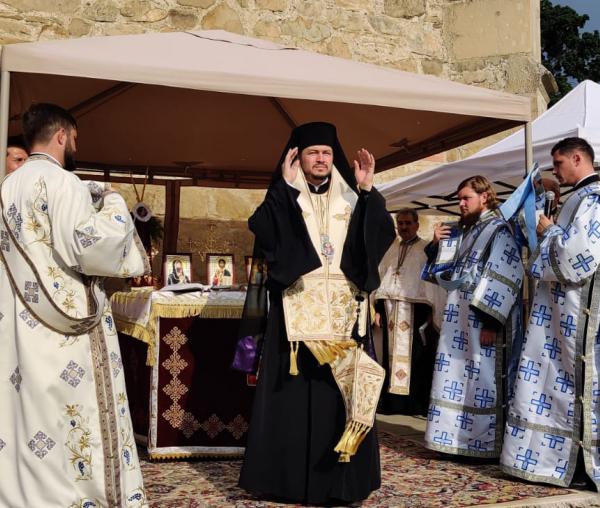 (Video) Să împlinim poruncile lui Dumnezeu urmând exemplul Sfântului Ioan Botezătorul ‒ PS Veniamin