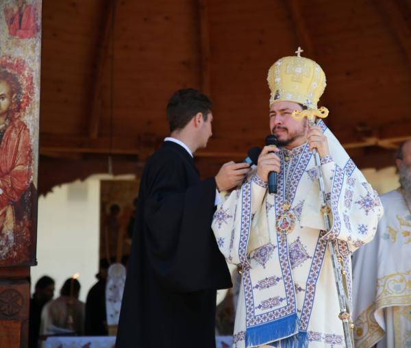 (Video) PS Veniamin: „Sfântul Pantelimon ne face viața noastră să fie frumoasă”