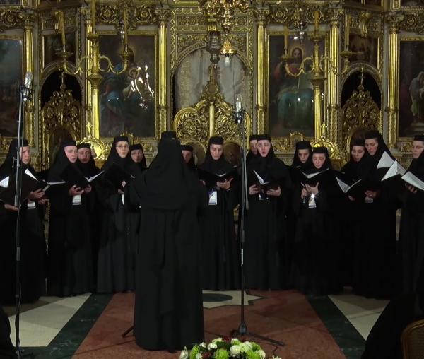 (Video) Troparul „Născătoare de Dumnezeu, Fecioară”, pe 8 glasuri – Corul ,,Sfântul Cuvios Iosif” al Mănăstirii Văratec